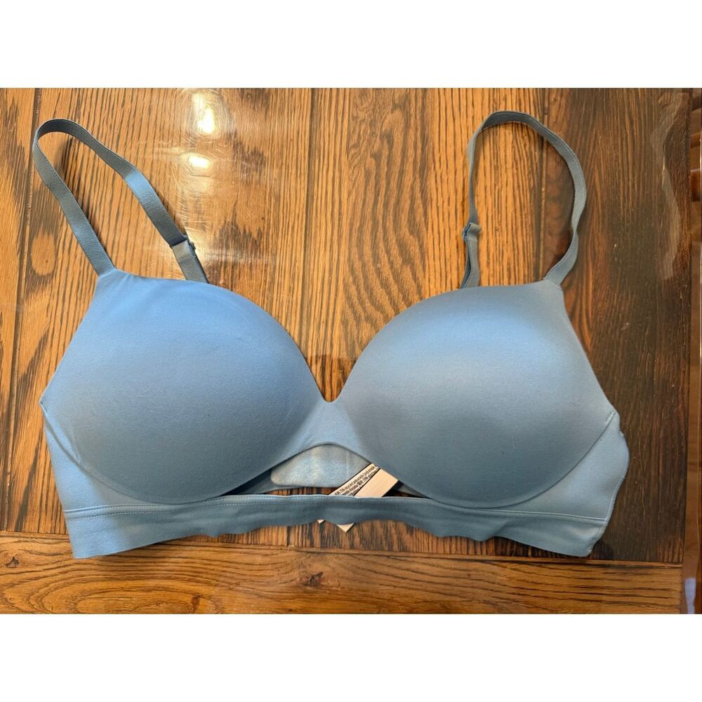 Victoria's Secret Light Blue T-Shirt Bra